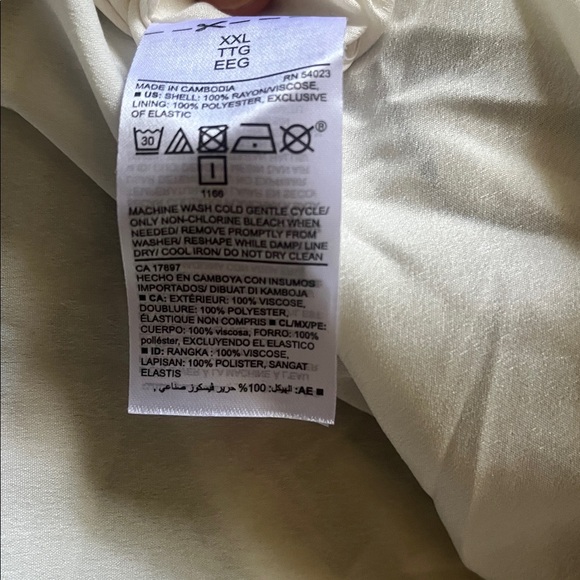 Tropical Print Wrap Dress - Picture 9 of 9